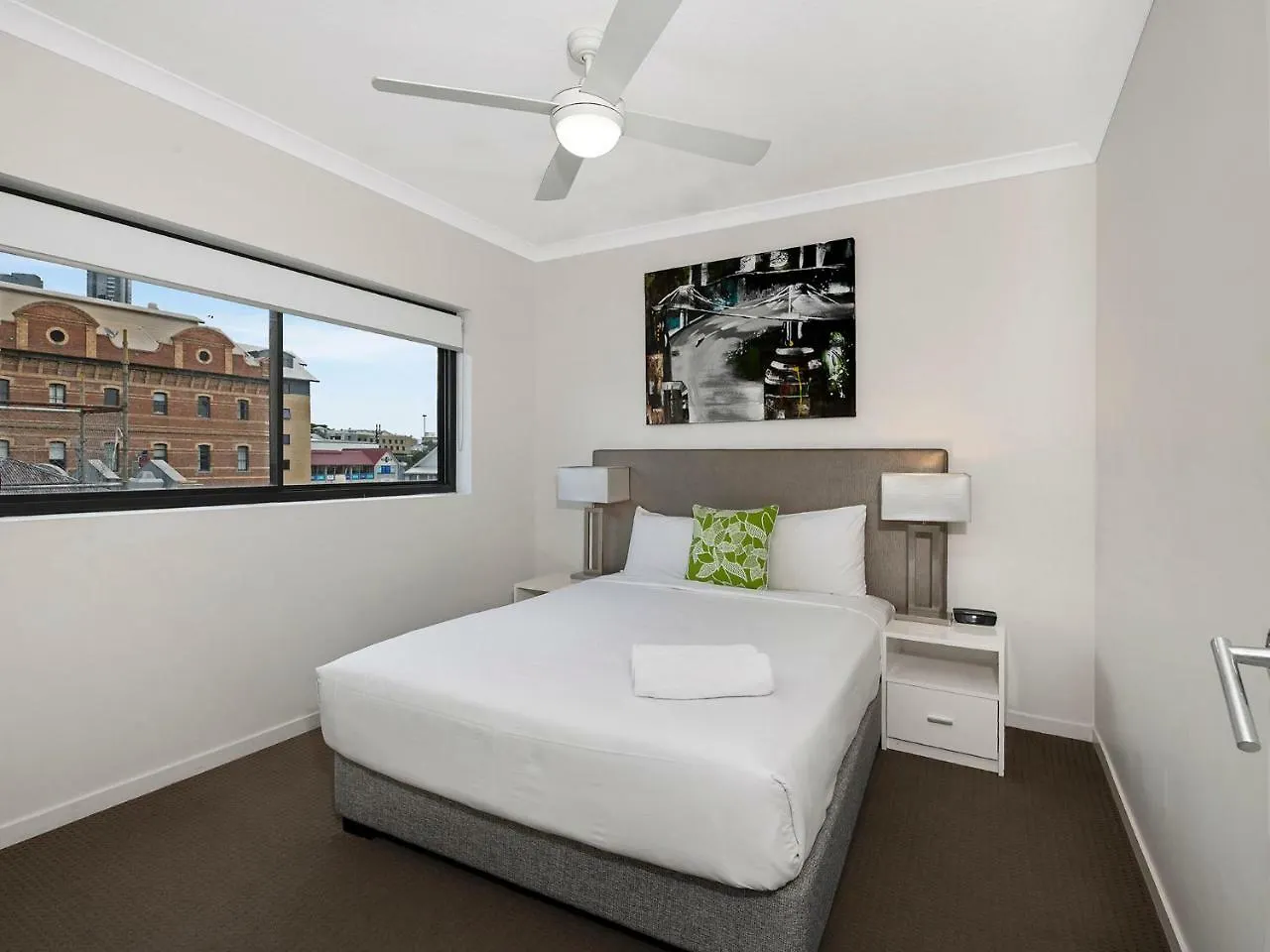 Atrio Apartments Brisbane 4*,